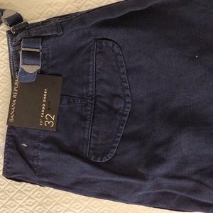 Banana Republic Cotton-Linen 11" Cargo Short